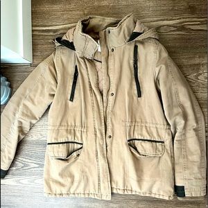 In between neutral color jacket great for fall or spring weather